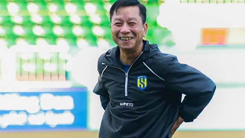 HLV Văn Sỹ Sơn khen ngoại binh SLNA chuyên nghiệp sau bàn thắng vào lưới đội bóng cũ